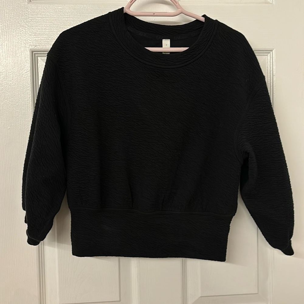 lululemon Textured Black Cropped Sweater Size 2